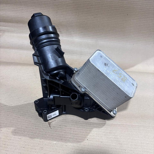8570063 Oil Filter Housing Heat Exchanger BMW B57D30B 2er F22 F23 M240i OEM