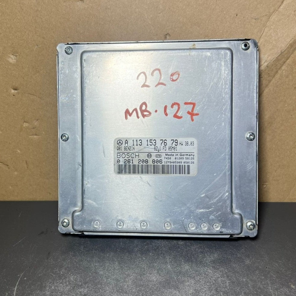 01-06 Mercedes W220 S-Klasse Motorsteuergerät Einheit ECM ECU A113 1537679 OEM
