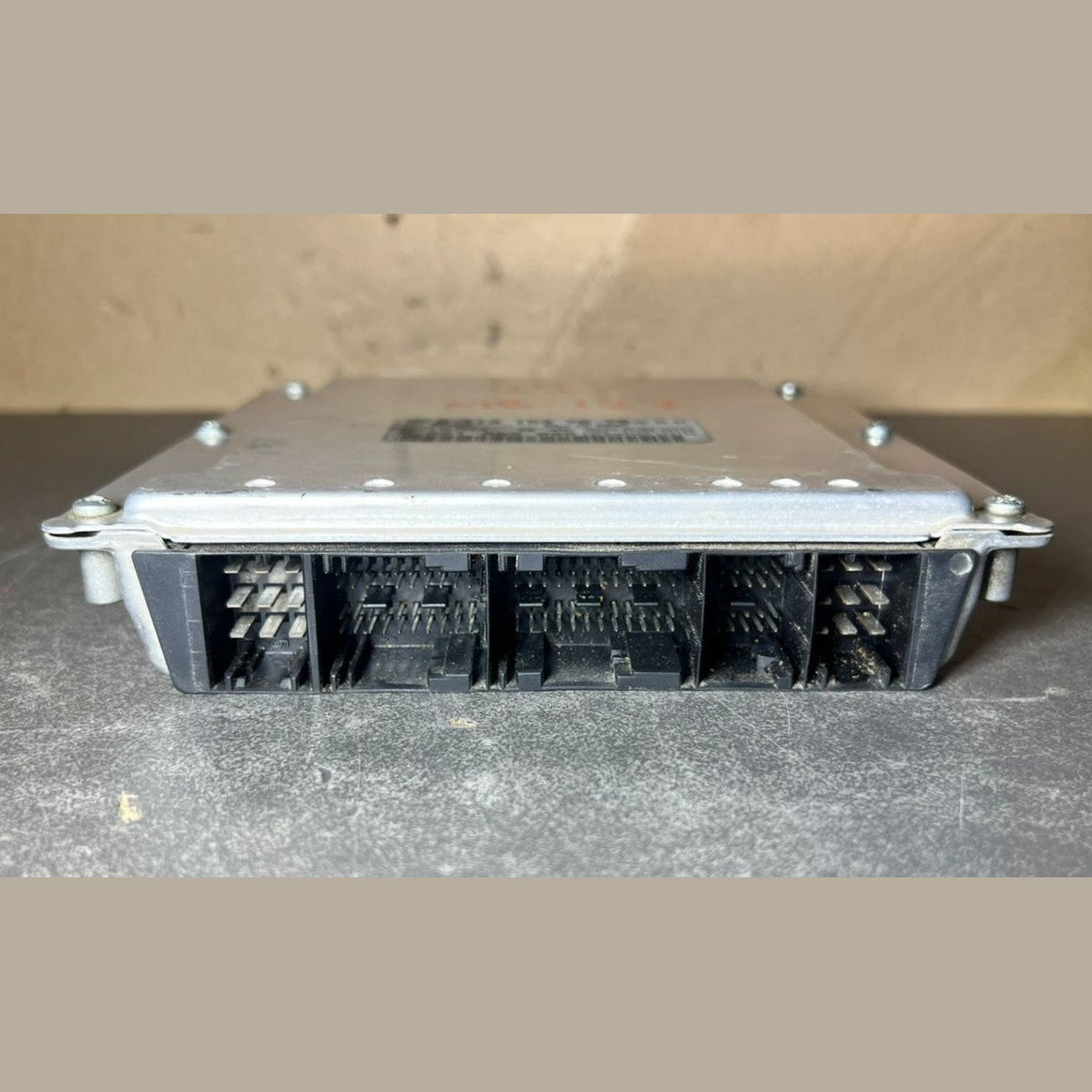 01-06 Mercedes W220 S-Class Engine Control Module Unit ECM ECU A113 1537679