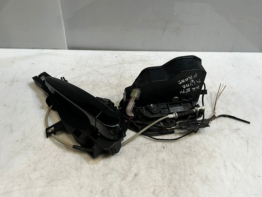 2007-2013 BMW X6 E71 Front Right SIDE Door Lock Actuator 7318416 OEM